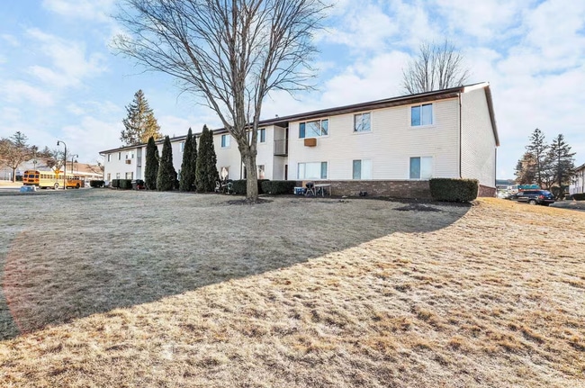 Photo - Sunset Lane Apartments