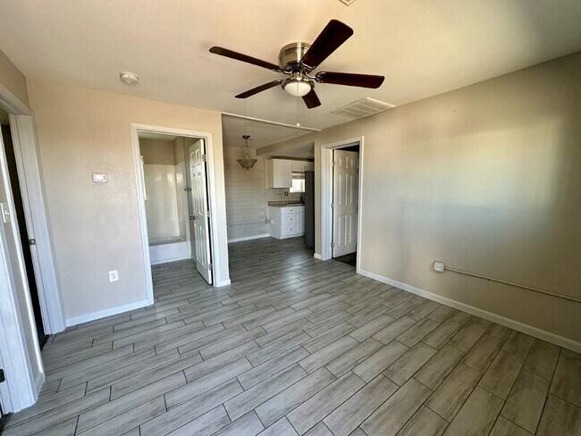 Photo - 561 S Meridian Rd Unit #2