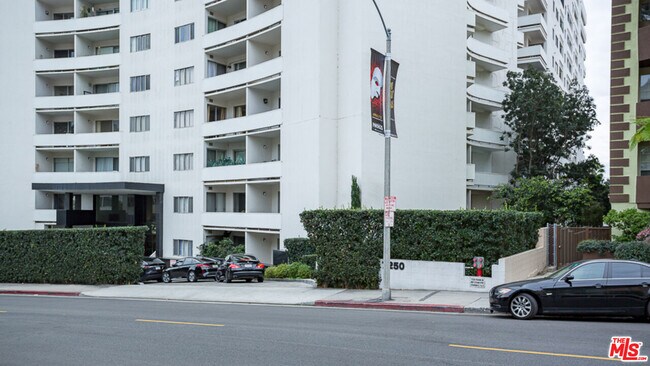 Photo - 7250 Franklin Ave Unit 1112