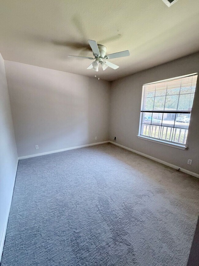 Photo - 6504 Cannonleague Dr Unidad 6504 Cannonleague Dr. #B