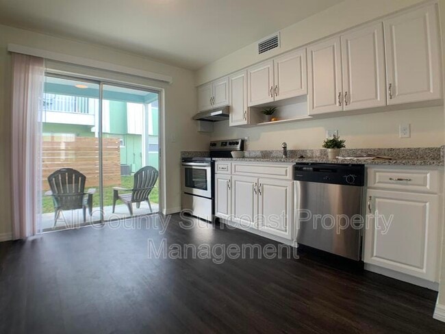 Photo - 7450 35th St N Unit #201