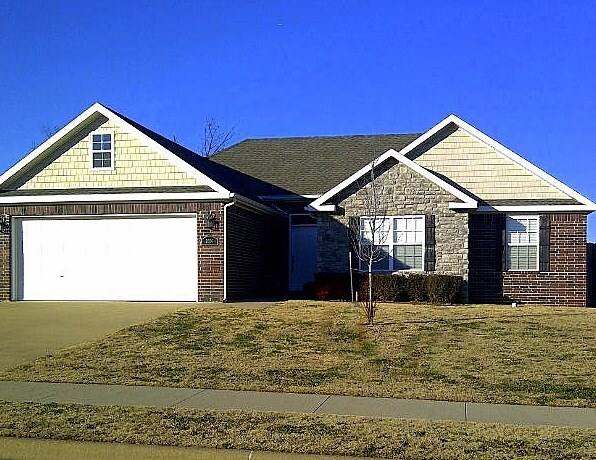 Photo - 2300 SW Huntwick Ave