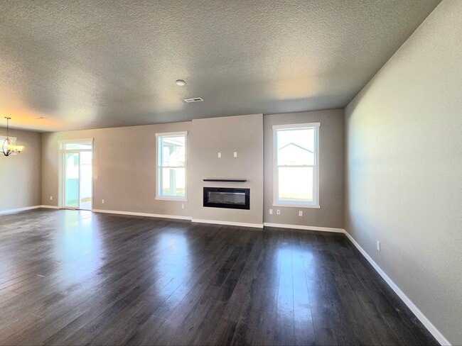 Photo - Beautiful Newer Build **Single Level** 4 Bedroom, 2 Bath House for Rent in Quincy!