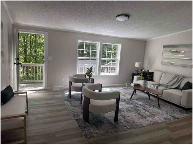 Photo - 10 Gardner Falls Rd Unit Newly Renovated 4 bedroom home