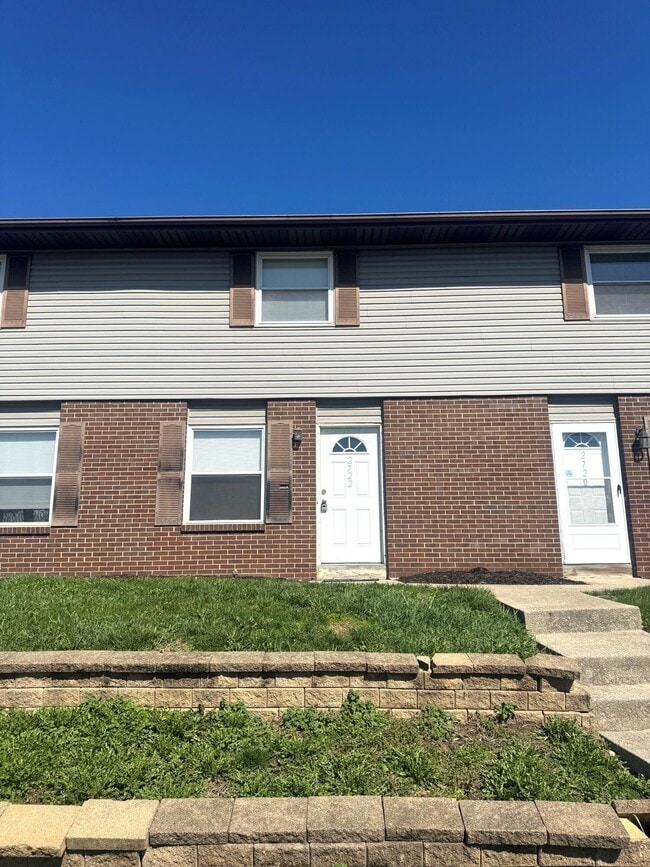 Photo - 2722 Walden Bluff Ct