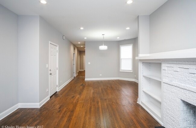 1213 N Austin Blvd Unit 1