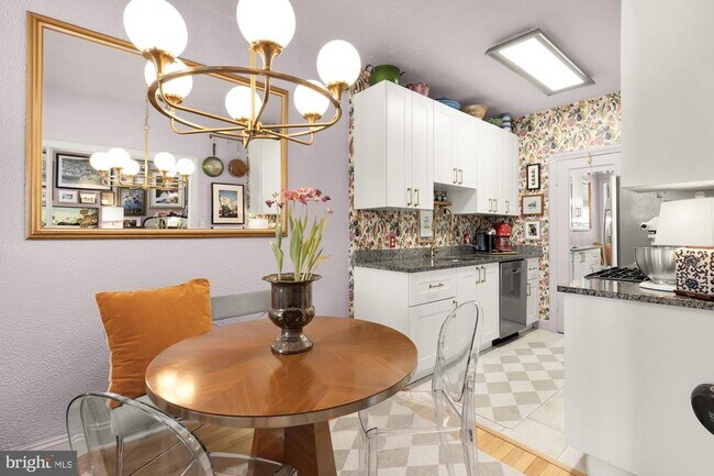 Photo - 2040 Belmont Rd NW Unit 628