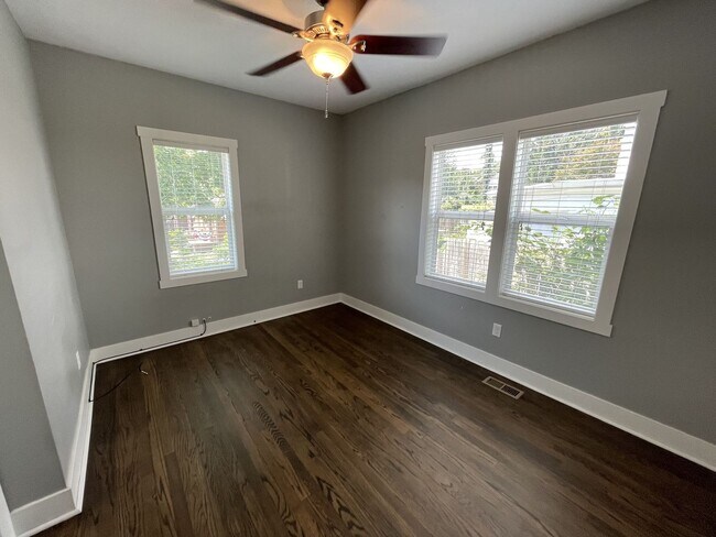 Photo - 2202 N 51st St