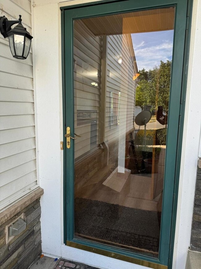 Photo - 2527 Oneida Ln