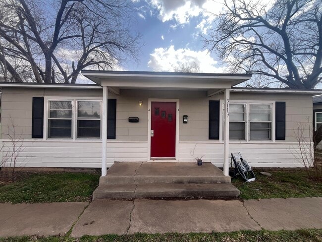 Photo - 3113 33rd St Townhome