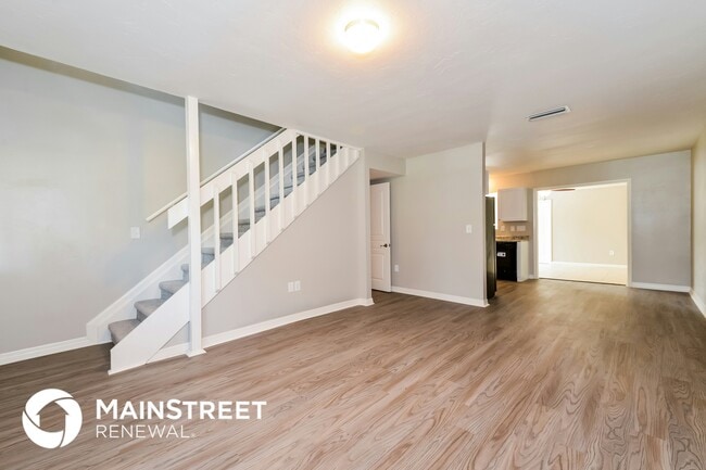 Photo - 3135 Peachtree St House