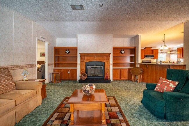 Photo - 2671 Oscar Harvey Rd