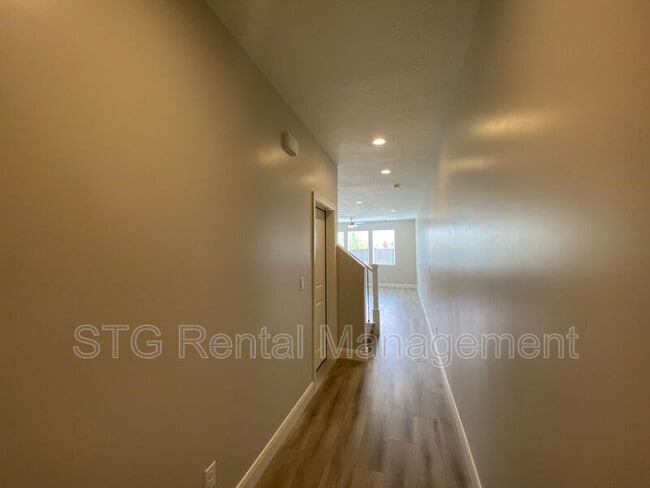 Photo - 4375 W 1200 S