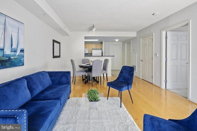 Photo - 2726 Gallows Rd