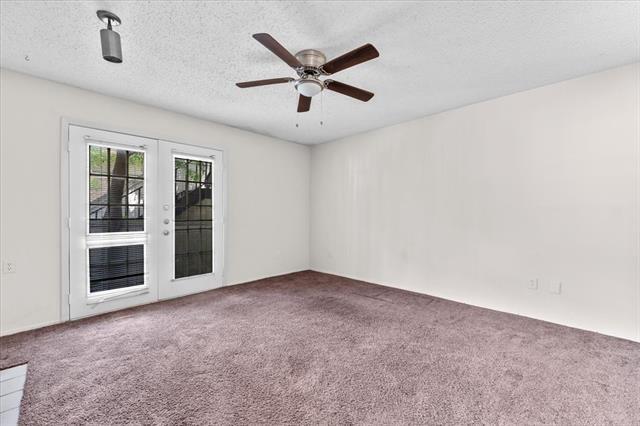 Photo - 9621 Walnut St Unit 6106