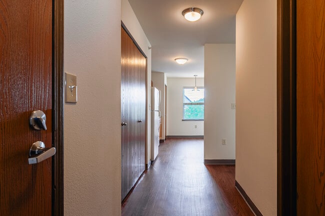 2bdrm entry hallway - The Berkshire Senior Living