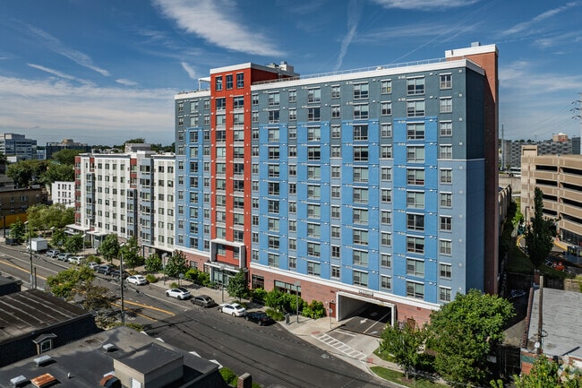 695 Atlantic St Stamford, CT 06902 - Metro Green Terrace