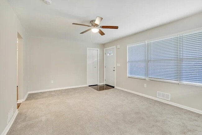 Photo - 2285 Headland Dr