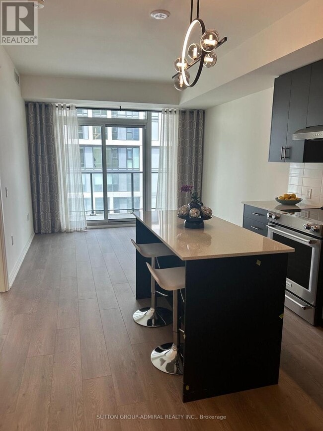 Photo - 8960 Jane St Unit 1919