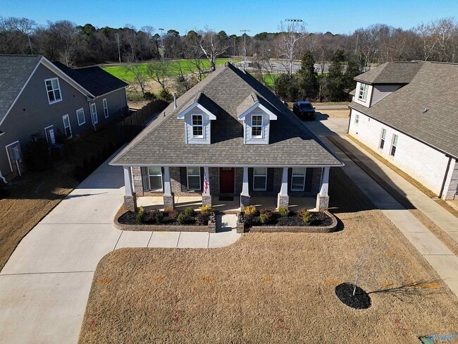 Building Photo - 118 Waxwing St