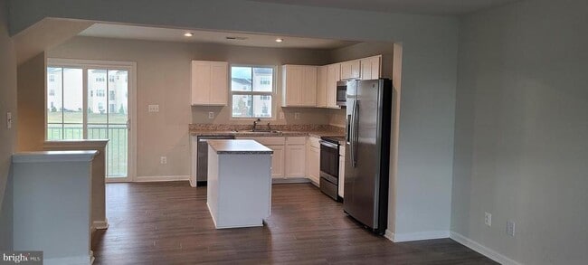 Photo - 1047 Wickersham Wy