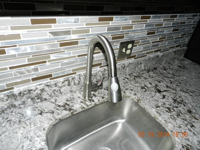 Building Photo - 3719 12th St NE Unit 200
