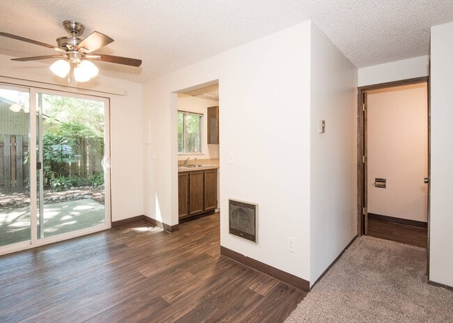 Photo - Pacific Apartments