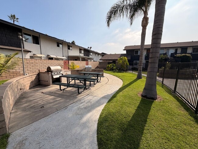 Photo - Remodeled 1 Bedroom, 1 Bathroom Stanton Co... Unidad 16