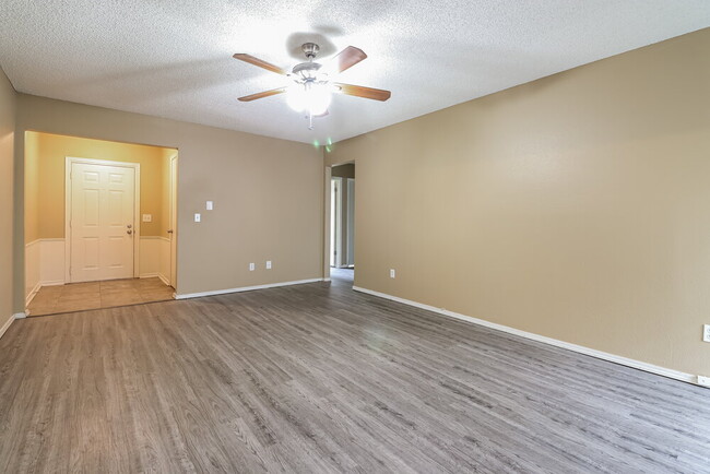 Photo - 1212 SE 11th St