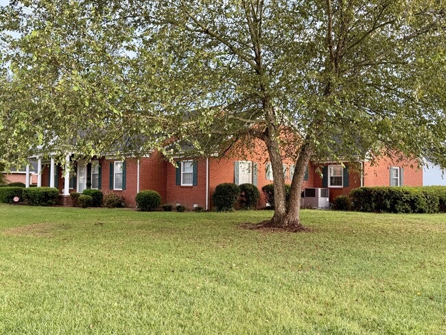 206 Fourth St