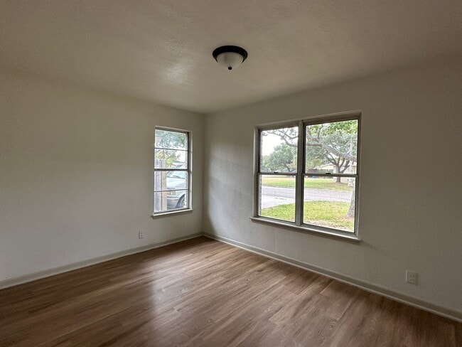 Photo - Ready for move in
