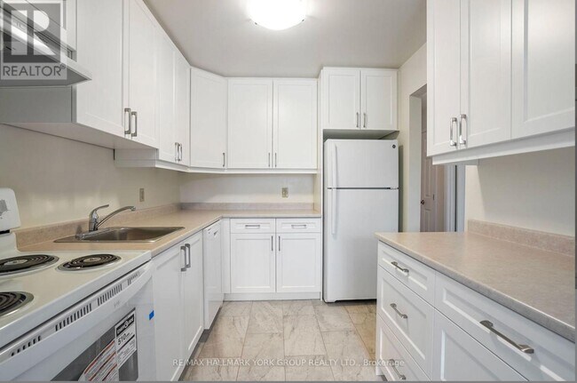 Photo - 131 Edgehill Dr Unit O5