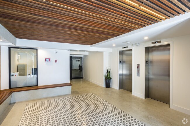 Lobby / Elevator Presence