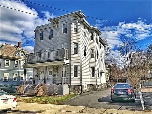 Building Photo - 42 Bradford St Unit 3