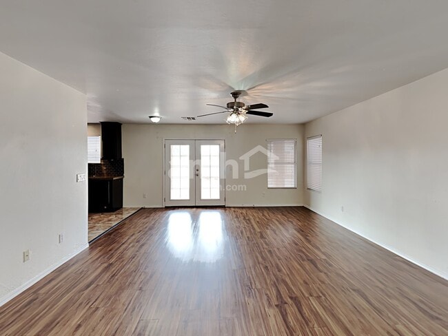 Photo - 1030 S 223rd Ln