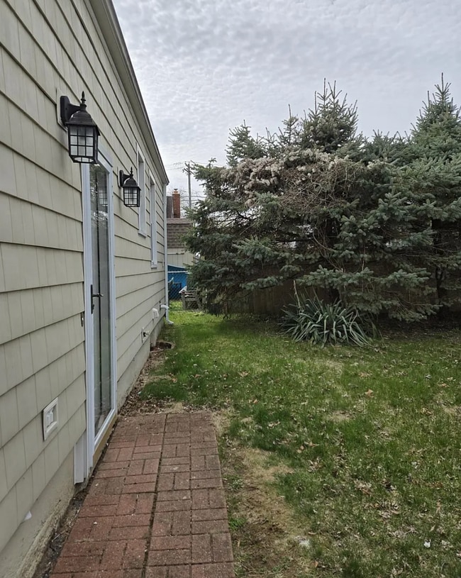 Photo - 38 Hartland St