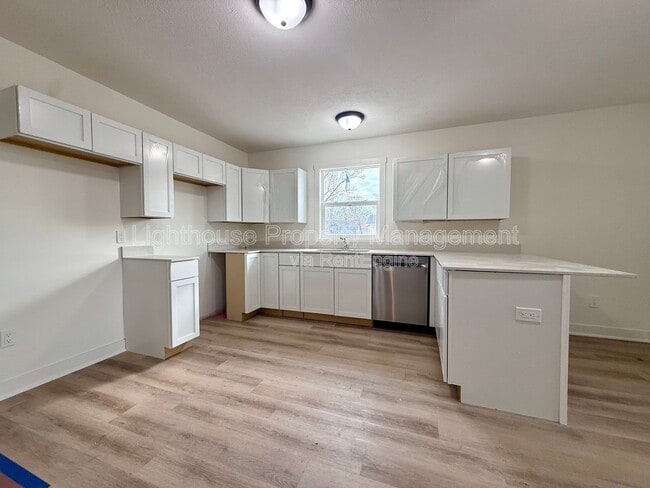 Photo - 313 Orchard Ave