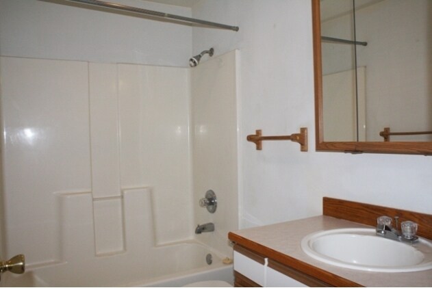 Foto del edificio - Bldg 1 & 2