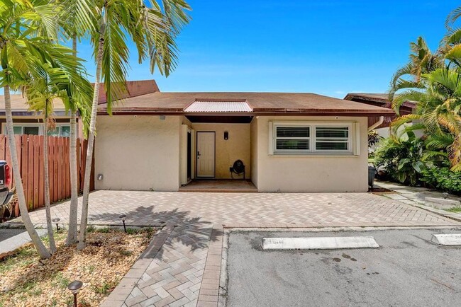 Building Photo - 4497 Treasure Cove Dr Rental