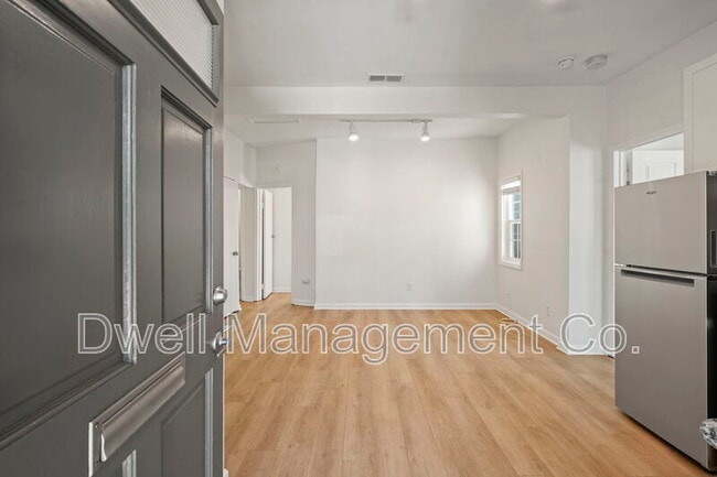 Photo - 8451 La Mesa Blvd Unit 1