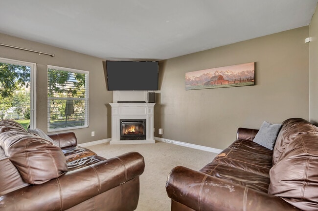 Photo - 6790 Greenfield Ln