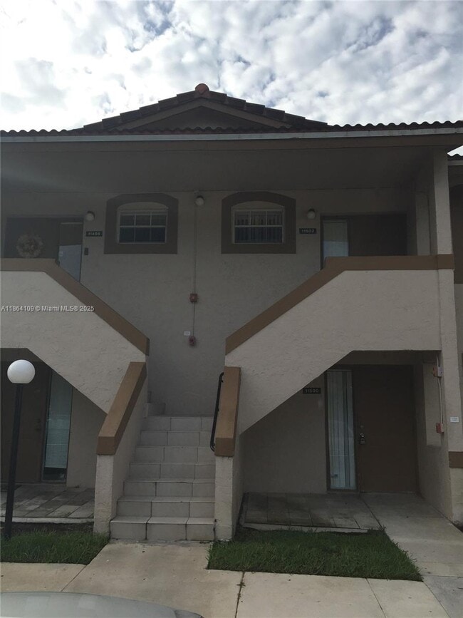 Building Photo - 11500 NW 43rd St Unit 11500 Rental