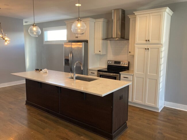 Photo - 1515 21st Ave N