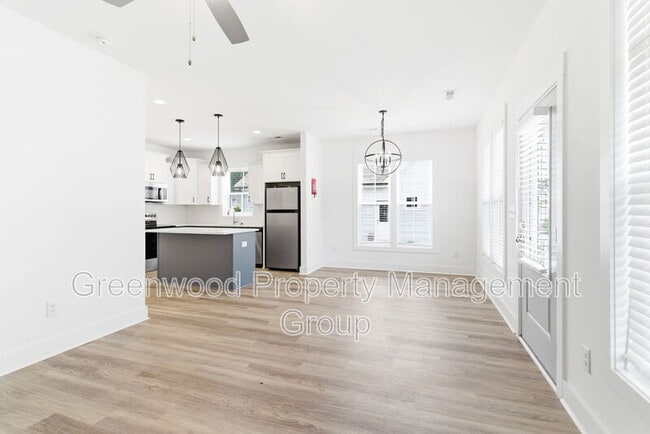 Photo - 4003 Nairn Dr