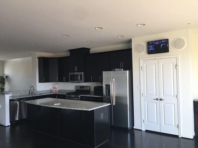 Photo - 3133 Fort Lincoln Dr NE