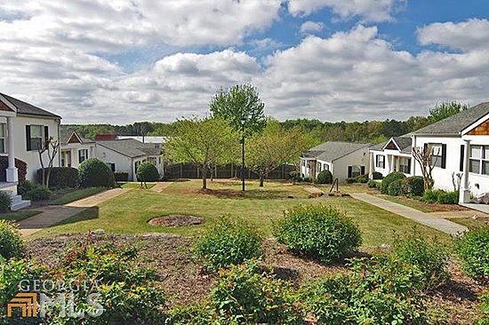 Photo - 1549 Stone Gate Ln SE