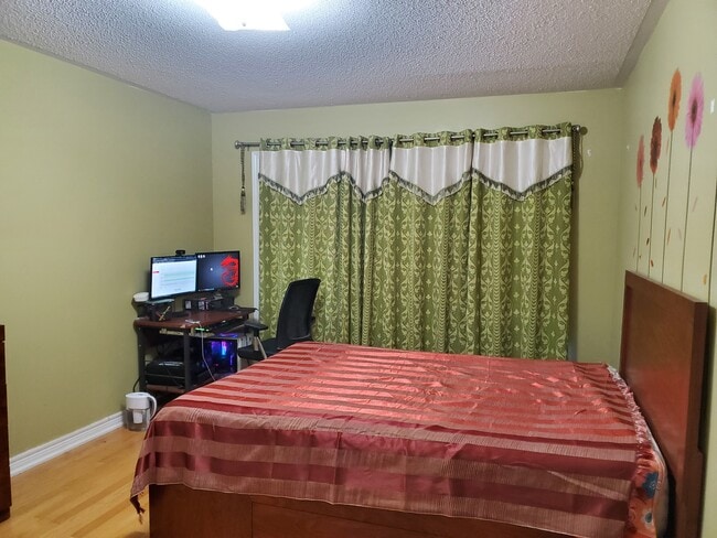 Photo - 302 Sunny Meadow Blvd