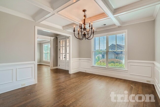 Photo - 1893 Skybrooke Ln