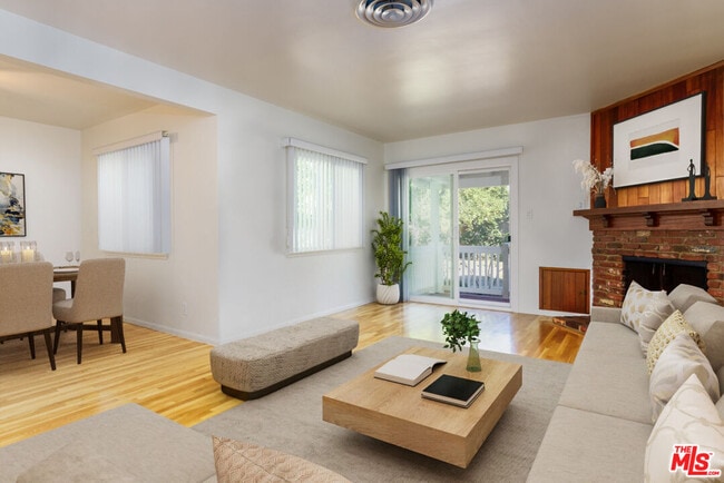 Photo - 15111 Marlin Pl