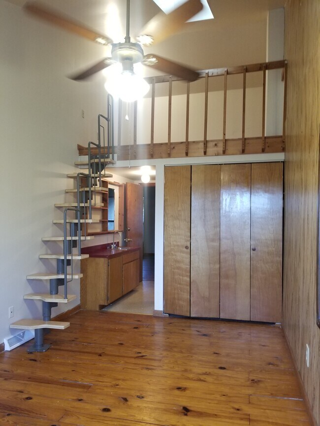 Photo - 222 Stribling Ave Unidad A